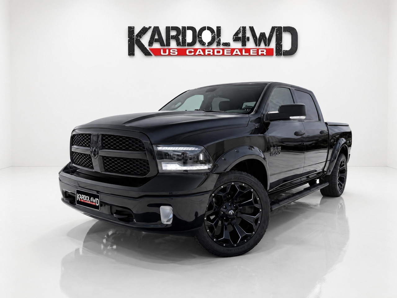 Dodge Ram 1500 - 5.7 V8 4x4 Crew Cab 5'7 Laramie | Trekhaak | Tonneau cover | extra LPG 200L | Wide boddy | - AutoWereld.nl