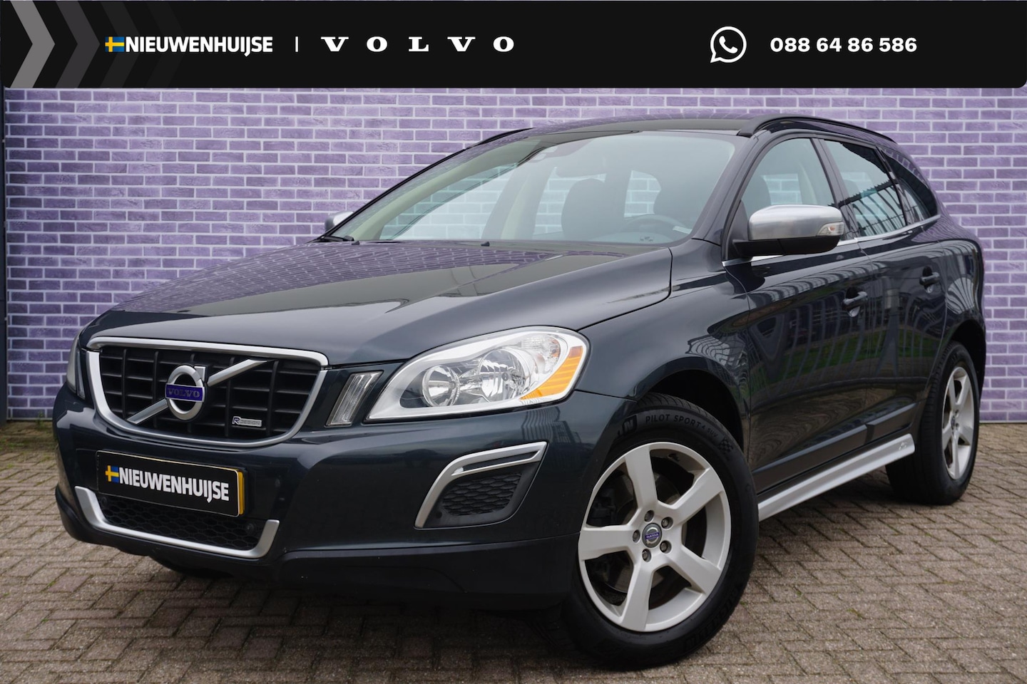 Volvo XC60 - 2.0 T5 R-Design | Trekhaak | Leder | Navigatie | Parkeersensoren V+A | High Performance au - AutoWereld.nl