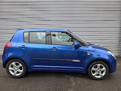 Suzuki Swift - 1.5 Exclusive