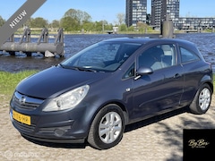 Opel Corsa - 1.0-12V Business Airco Elek. Ramen Nieuwe Apk