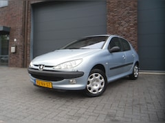 Peugeot 206 - 1.4-16V Gentry APK Nieuw