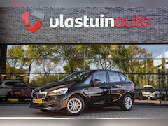 BMW 2-serie Active Tourer - 218i High Executive , Trekhaak, Navigatie, Stoelverwarming,