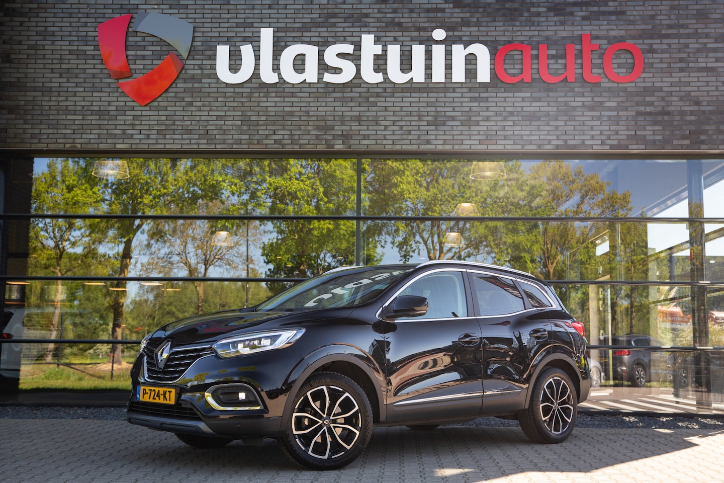 Renault Kadjar - 1.5 Blue dCi Black Edition 1.5 Blue dCi Black Edition , Panoramadak, Trekhaak, Bose, - AutoWereld.nl