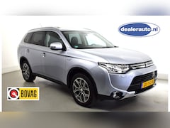 Mitsubishi Outlander - 2.0 PHEV Limited Edition X-Line: 4wd, leder bekleding, privacy glas, 4 season banden, elec
