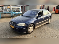 Opel Astra - 1.6-16V Pearl