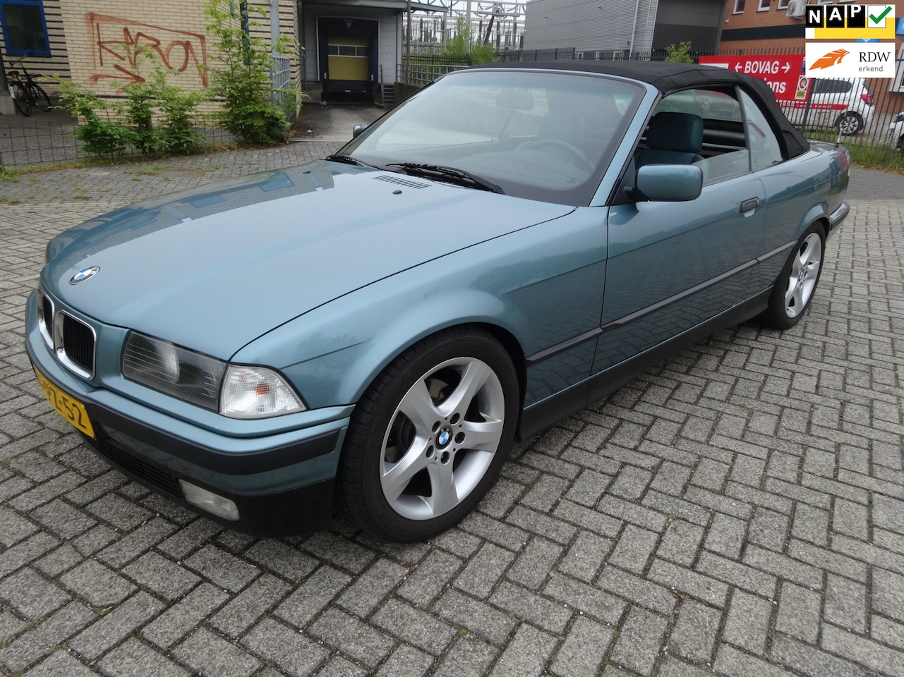 BMW 3-serie Cabrio - 320i Automaat Boekjes N.a.p zeer goedestaat - AutoWereld.nl