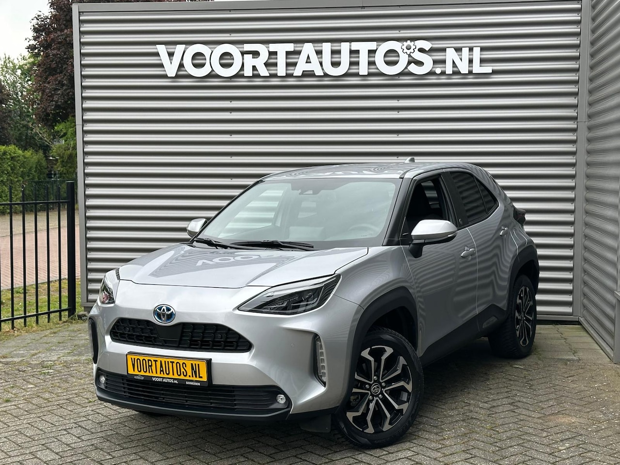 Toyota Yaris Cross - 1.5 Hybrid Business Plus | STUUR EN STOELVERWARMING | APPLE CARPLAY | CAMERA | PDC | INKLA - AutoWereld.nl