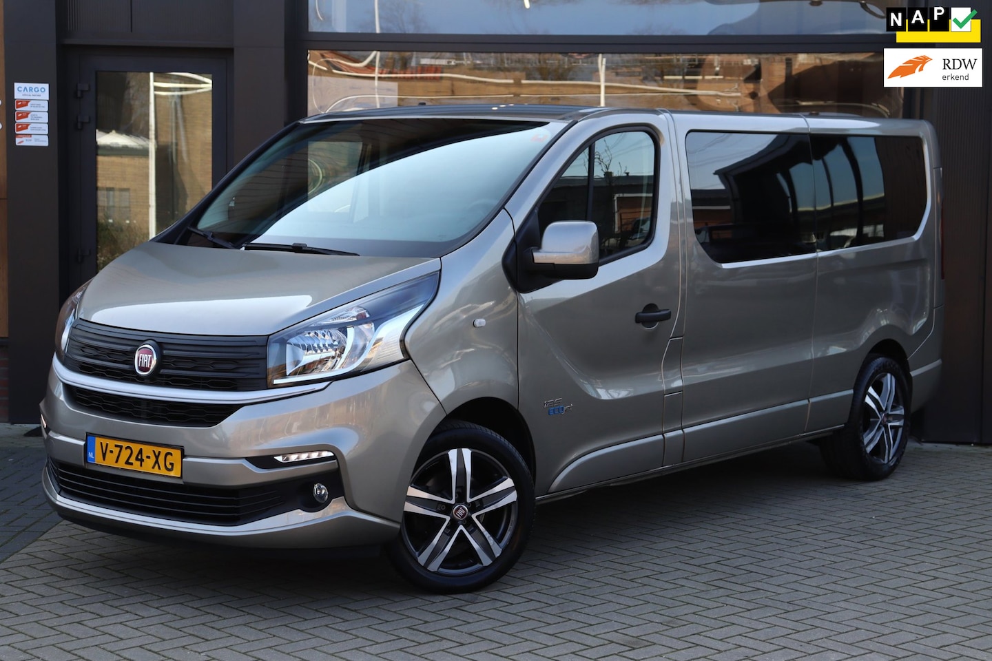 Fiat Talento - 1.6 MJ EcoJet L2H1 DC Basis | NAP | Leder | 125 PK | Dubbel Cabine | Navi | Airco | Cruise - AutoWereld.nl