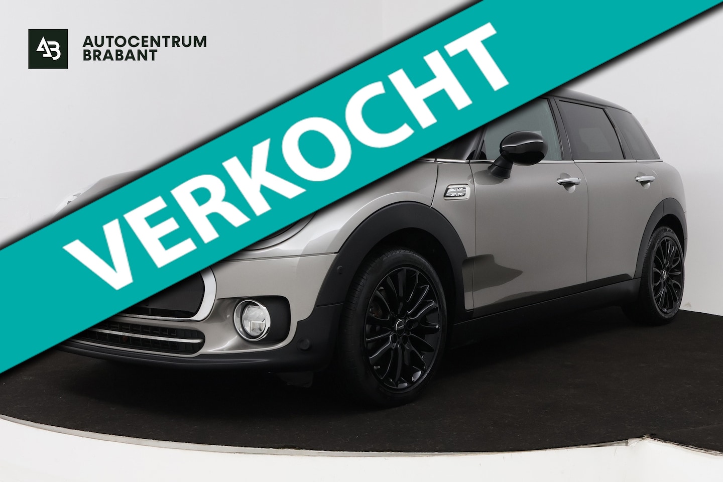 MINI Clubman - Mini 1.5 Cooper Chili Serious Business (PANORAMADAK, STOELVERWARMING, CAMERA, H&K AUDIO, S - AutoWereld.nl