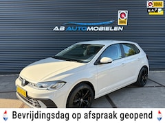 Volkswagen Polo - 1.0 TSI Polo CRUISE CONTROL/ CARPLAY
