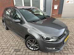 Volkswagen Polo - 1.6 TDI Highline / Navi / Clima / Carplay