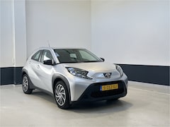 Toyota Aygo X - 1.0 VVT-i MT Play | NL | 2 Eig | Apple Carplay/ Android Auto | Camera