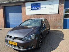 Volkswagen Golf - 1.2 TSI Trendline PDC V + A, Navi, Clima, Stoelverwarming enz