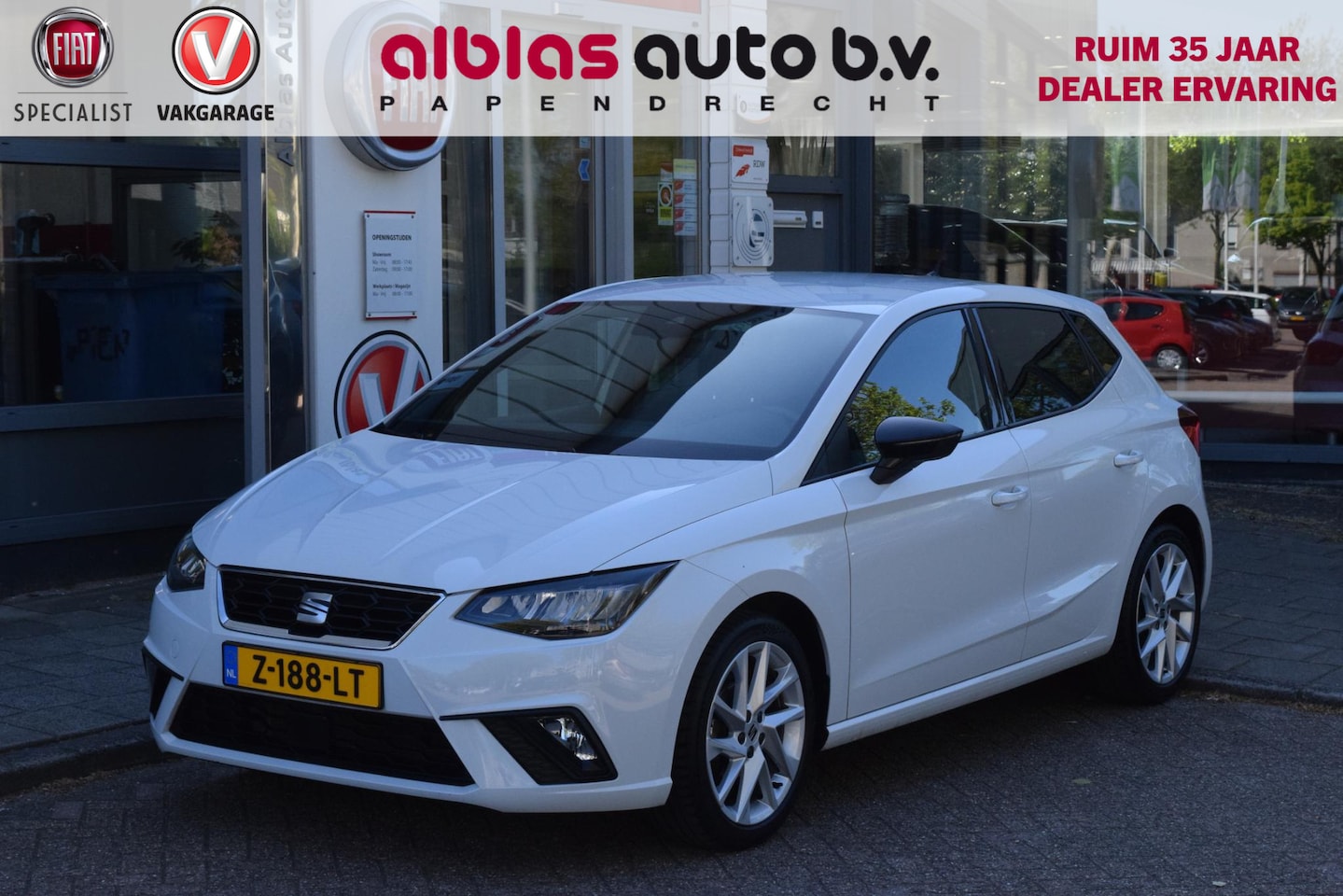 SEAT Ibiza - 1.0 MPI FR|Carplay|17"|PDC|Clima|Stoelverw. - AutoWereld.nl