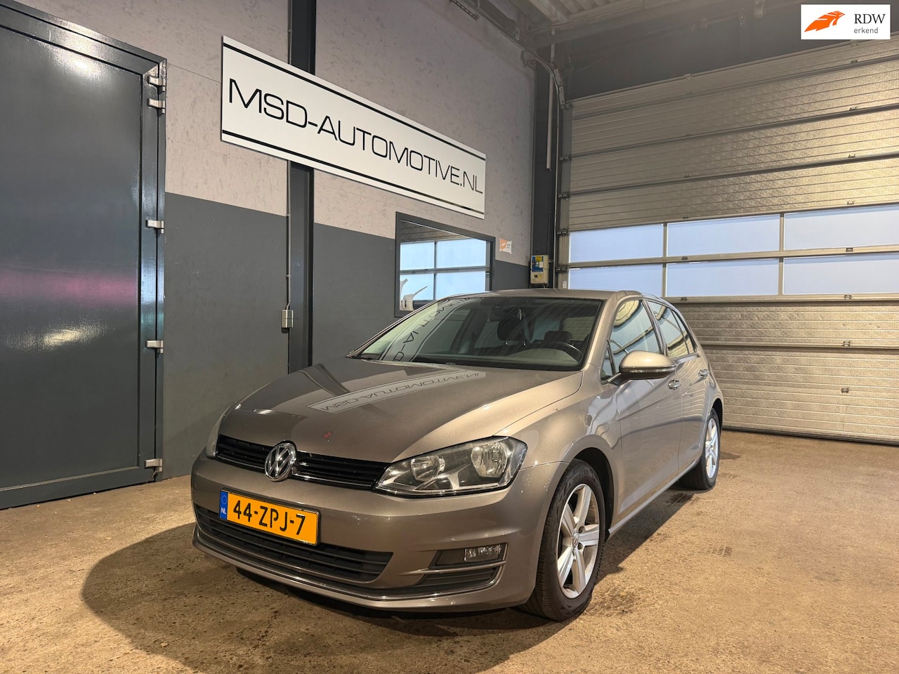Volkswagen Golf - 1.4 TSI ACT Highline 140PK Stoelverwarming Navigatie NAP - AutoWereld.nl