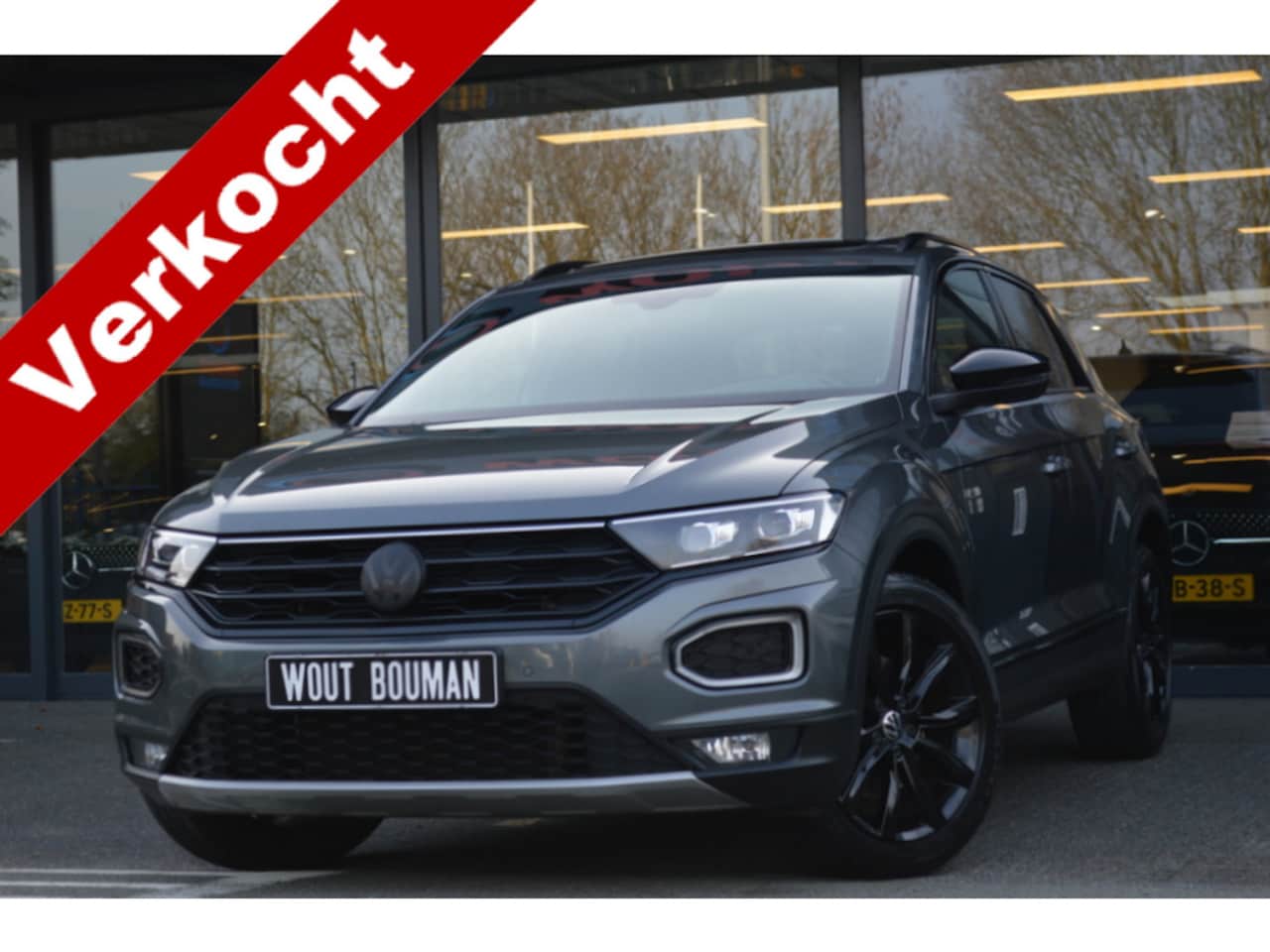 Volkswagen T-Roc - 1.5 TSI Sport DSG Led Panorama Virtual Acc Camera Afn.trekh Pdc - AutoWereld.nl