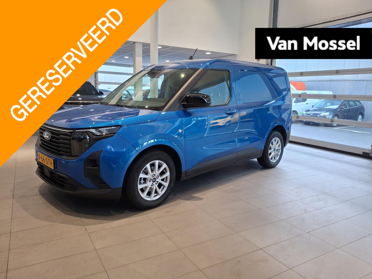 Ford Transit Courier - 1.5 EcoBlue Limited | STOEL, STUUR EN VOORRUITVERWARMING | ADAPTIEVE CRUISE CONTROL | NAVI - AutoWereld.nl