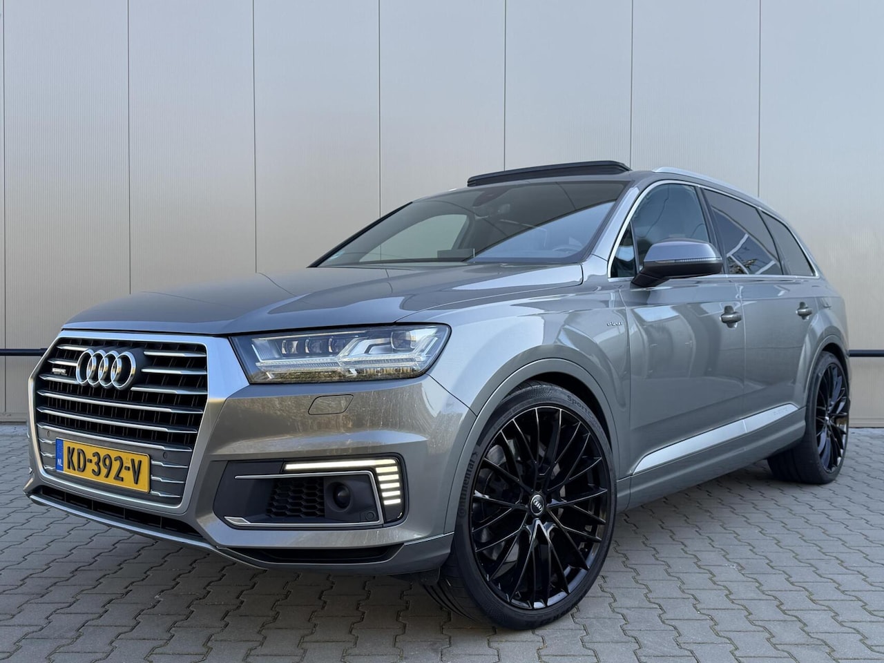 Audi Q7 - 3.0 TDI E-tron 374pk Sport | Softclose | Bose | 23" | Keyless | Pano - AutoWereld.nl