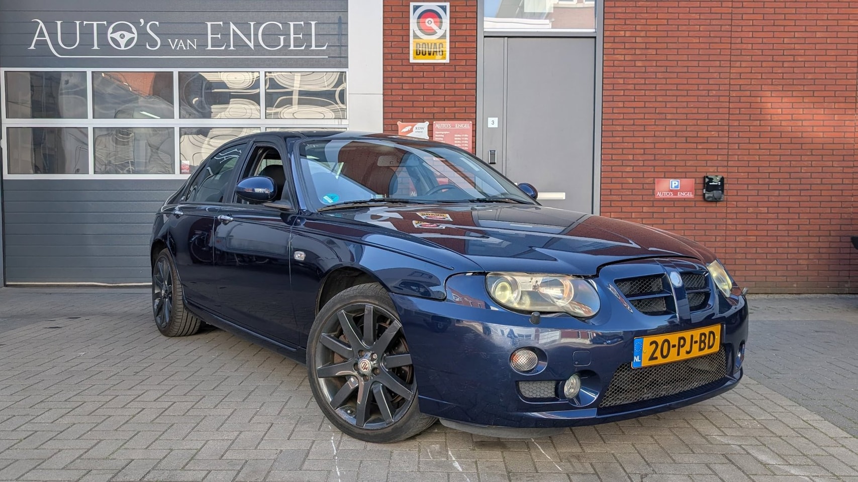 MG ZT - 4.6 V8 260 Uniek exemplaar - AutoWereld.nl