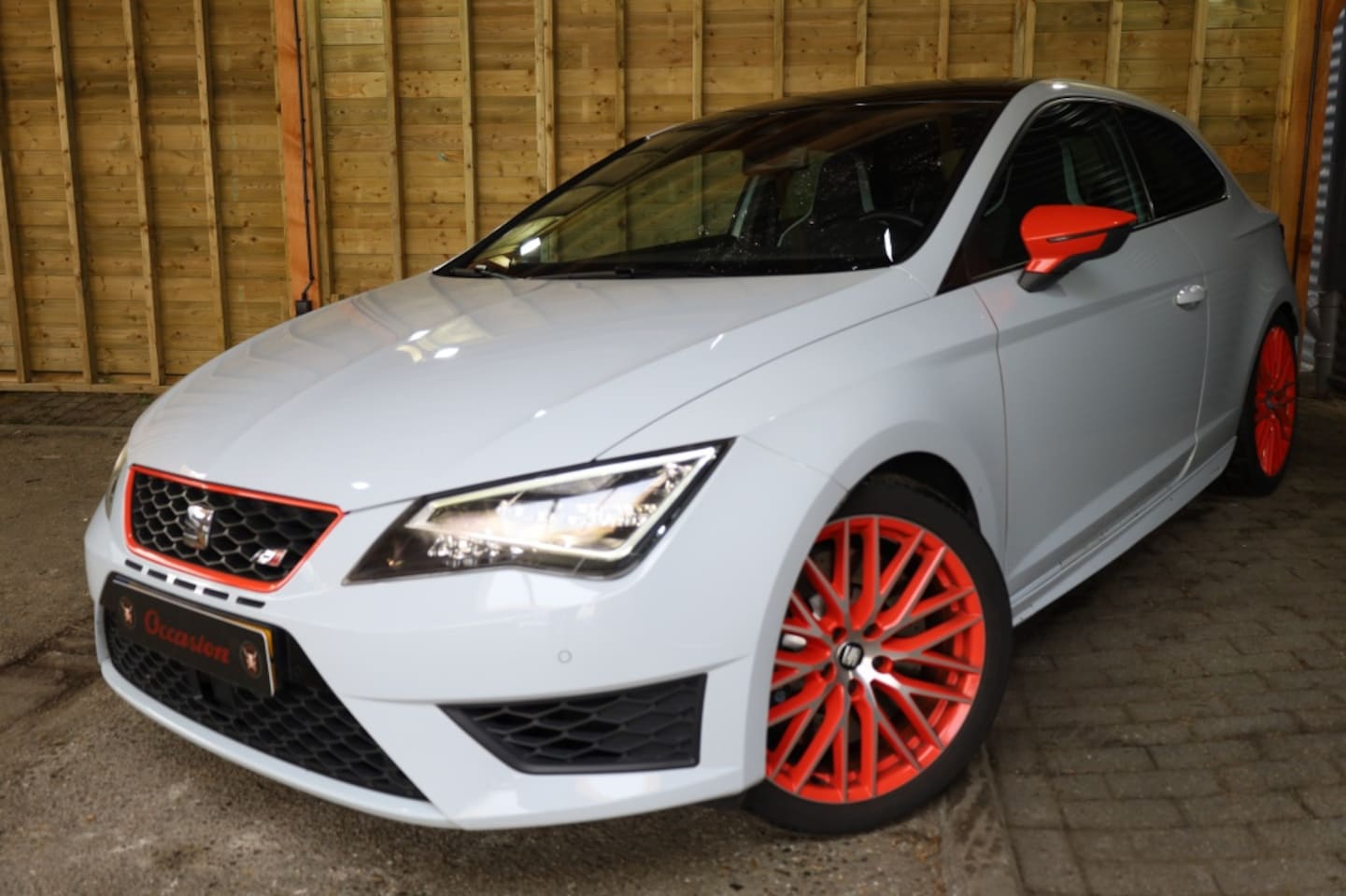 SEAT Leon SC - 2.0 TSI Cupra 280 2.0 TSI Cupra 280 - AutoWereld.nl