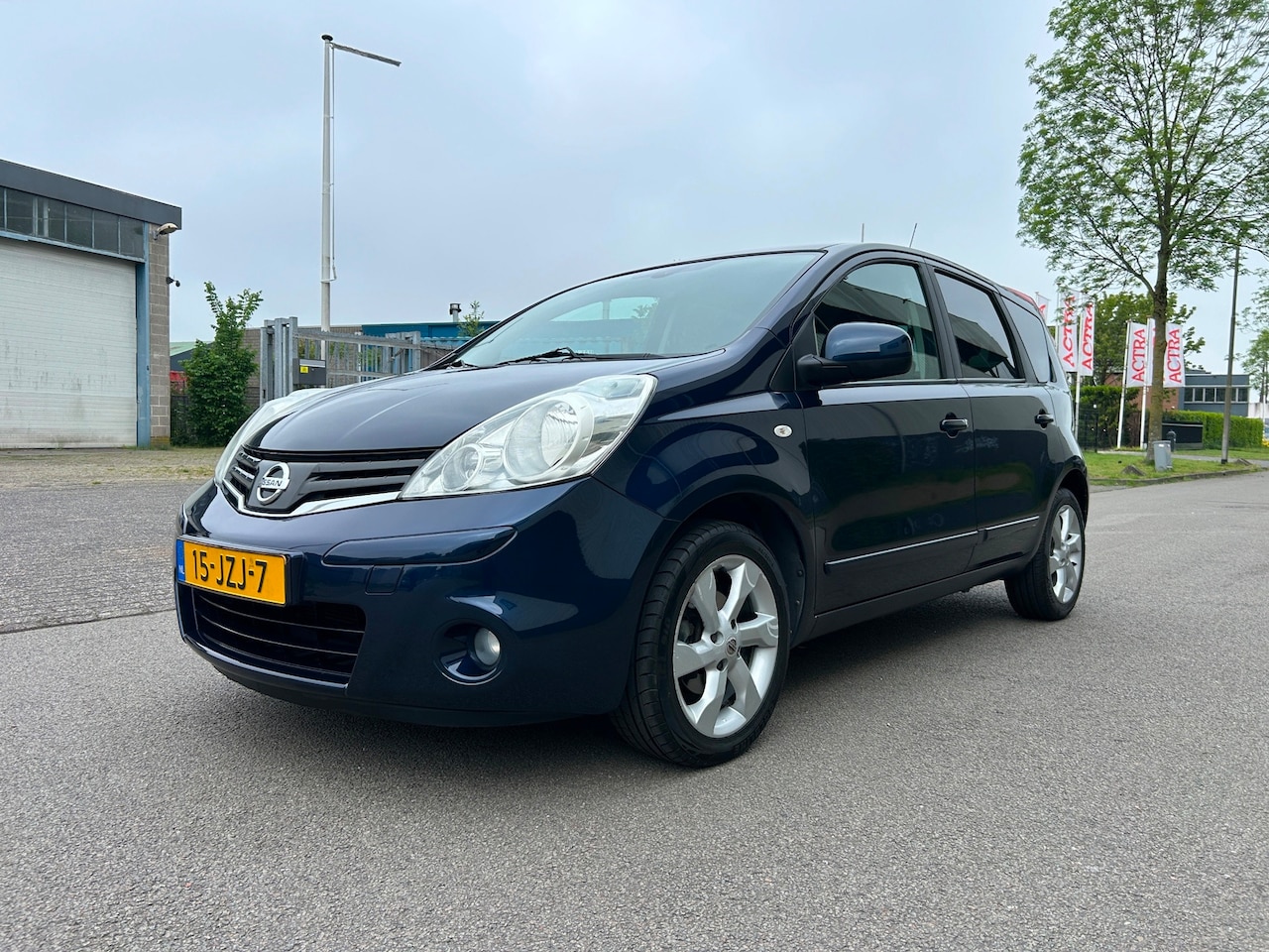 Nissan Note - 1.6 Acenta Airco/Cruise/Bluetooth/PDC - AutoWereld.nl