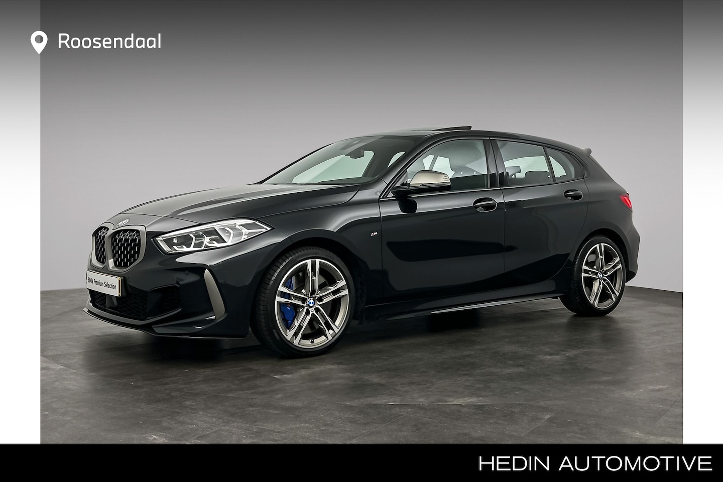BMW 1-serie - M135i xDrive | Panoramadak | Head up | Elektrisch verstelbare stoelen | Stuurverwarming | - AutoWereld.nl