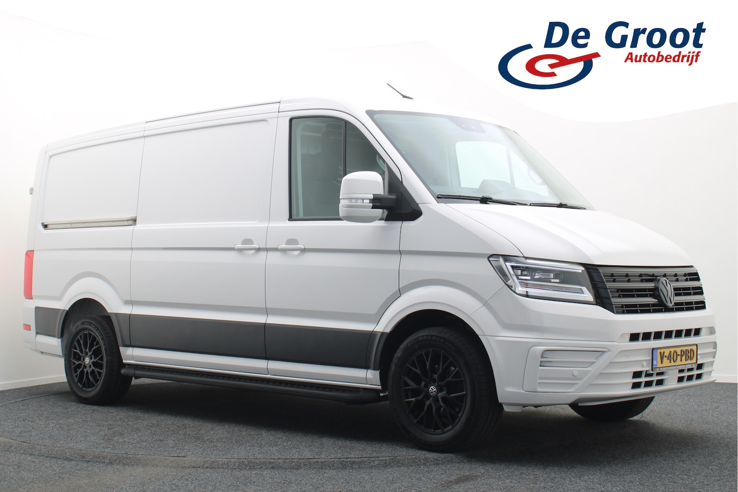 Volkswagen Crafter - 35 2.0 TDI DSG 177 PK L3H2 Airco, LED, Camera, ACC, Apple Carplay, Verwarmde Stoelen, Trek - AutoWereld.nl