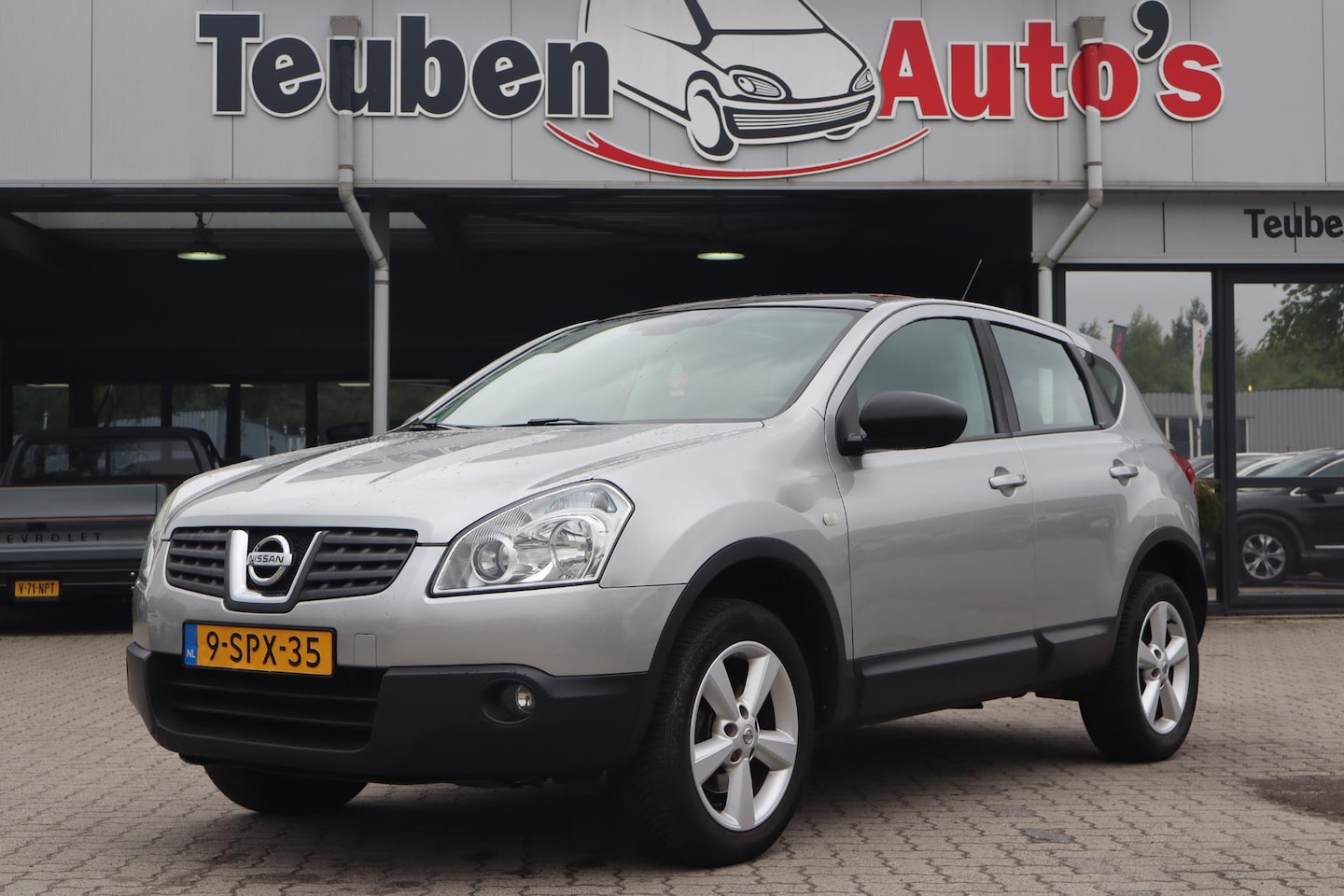 Nissan Qashqai - 2.0 Acenta | Panoramadak | Parkeersensoren achter | Automaat | Cruise control - AutoWereld.nl