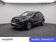 Volkswagen T-Roc - 1.0 TSI Life Edition GOAL 116 pk | Navigatie | Parkeersensoren (Park assist) | Autom. airc