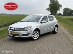 Opel Astra - 1.6 Business Airco 5 deurs Nette auto