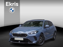 BMW 1-serie - 120 M Sportpakket Pro | 19 inch LM M Y-spaak | Stuurwielrand verwarmd | Extra getint glas