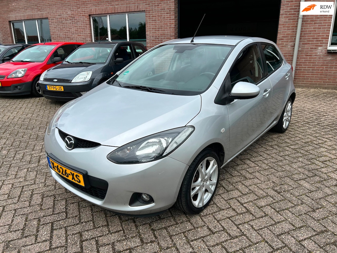 Mazda 2 - 1.5 S-VT Executive //Airco //Stoelverwarming// APK - AutoWereld.nl