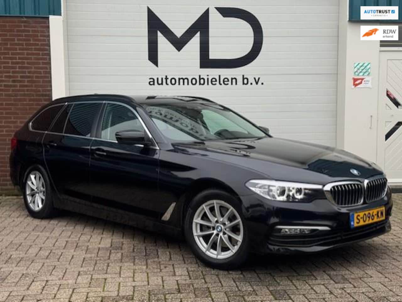 BMW 5-serie Touring - 520d Executive - Trekhaak - Keyless -LED - AutoWereld.nl