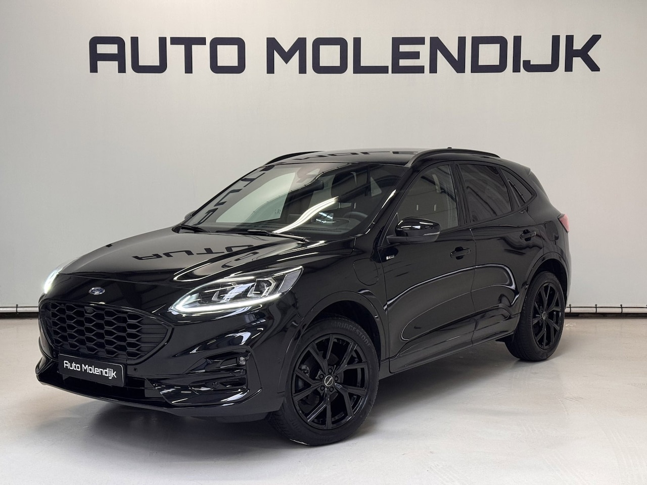 Ford Kuga - 2.5 PHEV ST-Line X Camera / Trekhaak / 19 inch / LED / el. klep - AutoWereld.nl