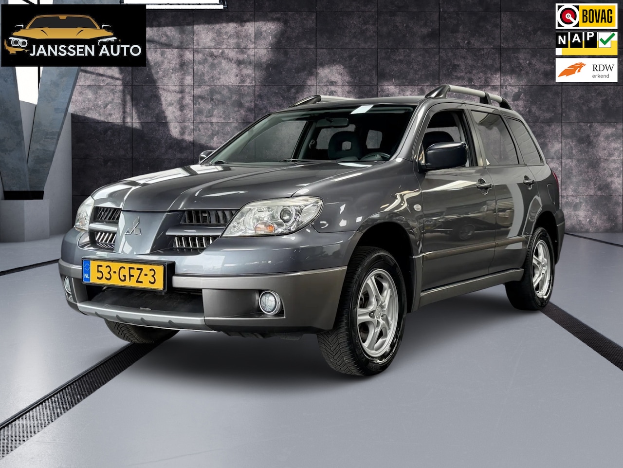 Mitsubishi Outlander Sport - 2.0 Travel | Climate Control | DAB | Trekhaak | Bleuthooth | Zeer nette auto | NL Auto | N - AutoWereld.nl