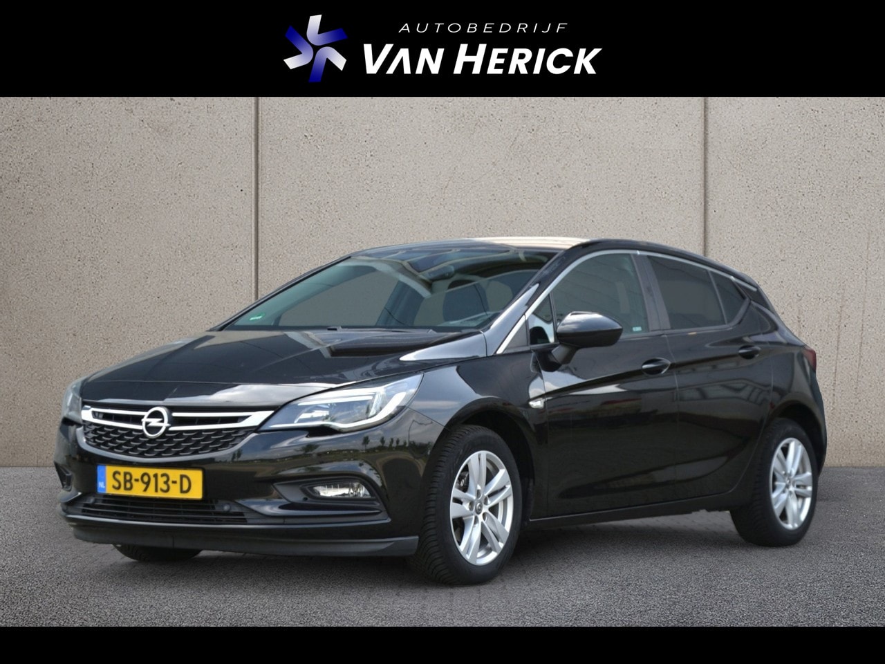 Opel Astra - 1.0 Turbo 105PK Online Edition | Carplay | Cruise | Nette staat - AutoWereld.nl