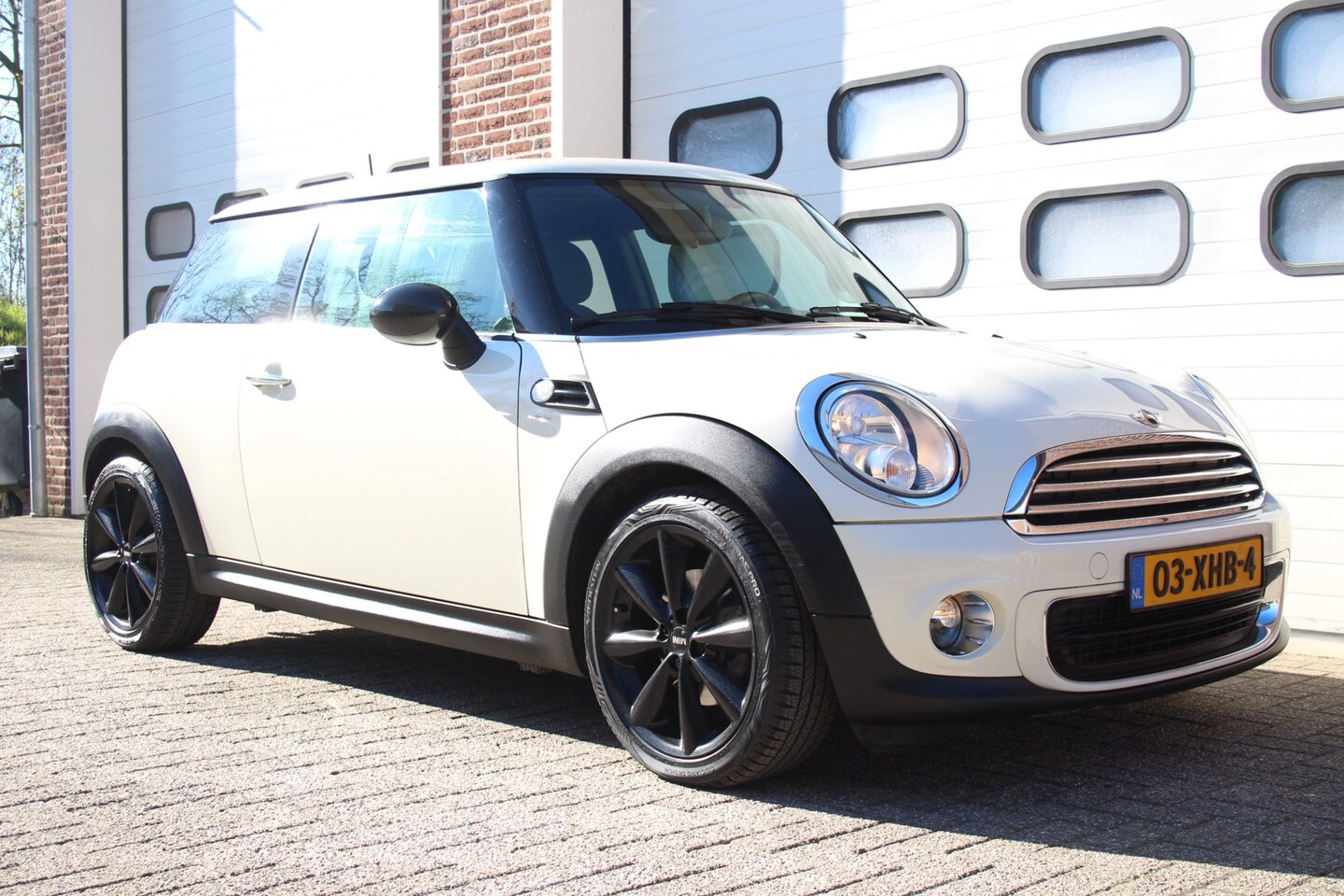 MINI One - Mini 1.6 Business Line * Airco / Navi / Bluetooth * - AutoWereld.nl