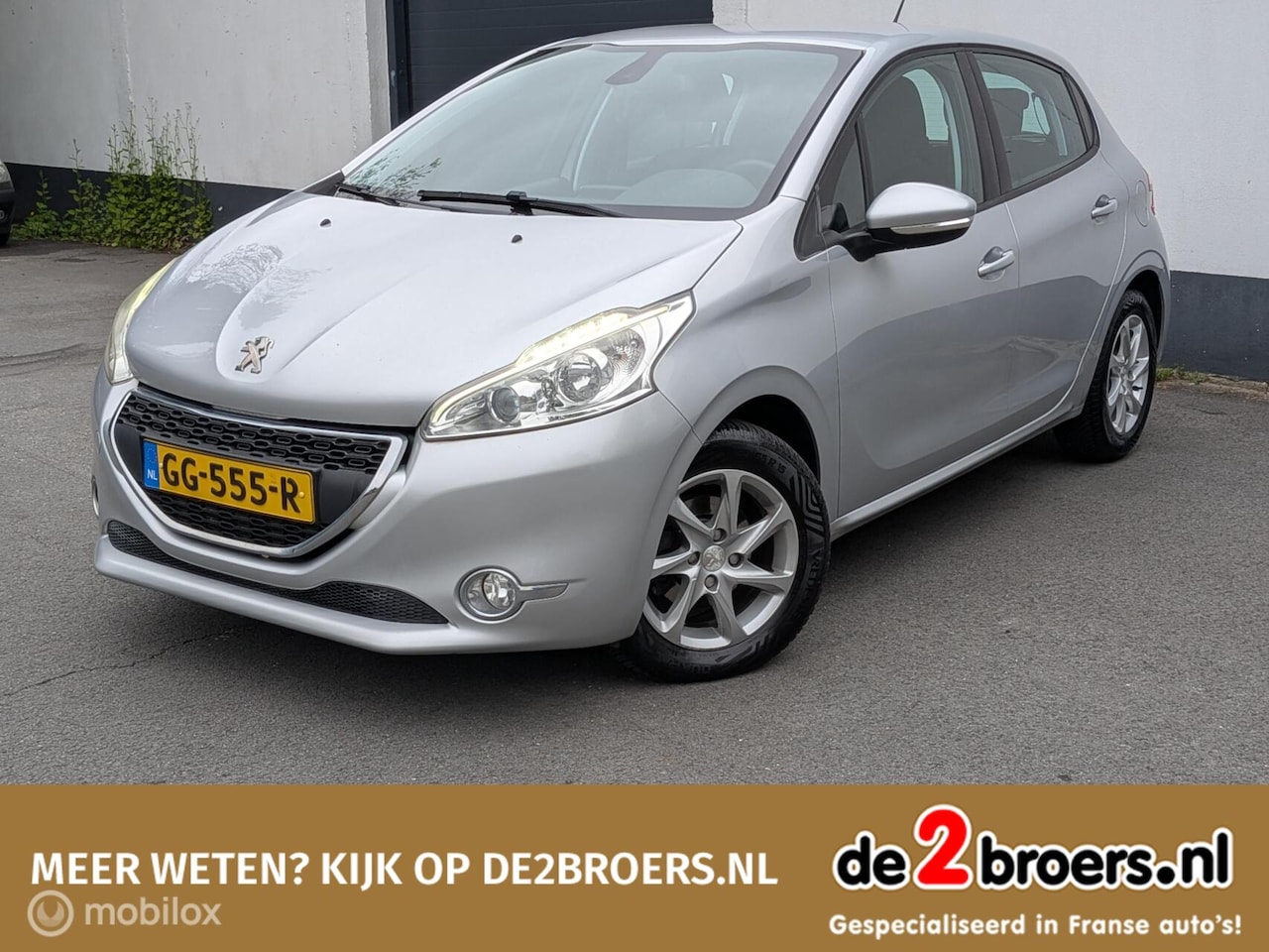 Peugeot 208 - 1.2 VTi Allure/Dealer onderhouden! - AutoWereld.nl
