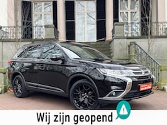 Mitsubishi Outlander - 2.0 Instyle+ 7Persoons Automaat Leder Sch-Dak Navi Camera Pdc Climate Cruise Ctr Stoelverw