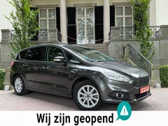 Ford S-Max - 1.5 Titanium 7p. Navi Climate Cruise Ctr Trekhaak Pdc Stoelverwarming Lmv Pdc