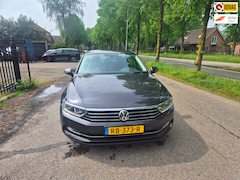 Volkswagen Passat - 1.6 TDI Comfortline