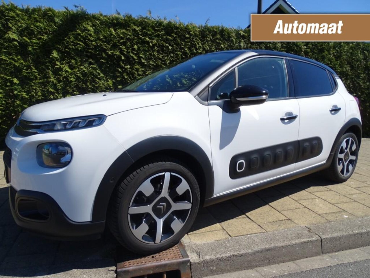 Citroën C3 - 1.2 PT SenS SHINE 110 Pk-Navi-Blth-Cruise-Pdc-Usb - AutoWereld.nl
