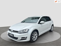 Volkswagen Golf - 1.4 TSI ACT 140PK Highline DSG Camera Keyless