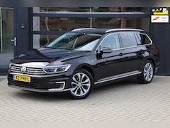 Volkswagen Passat Variant - 1.4 TSI GTE Connected Series | NAP | Apple Carplay | Clima | Cuise | Ambient Light | Navi