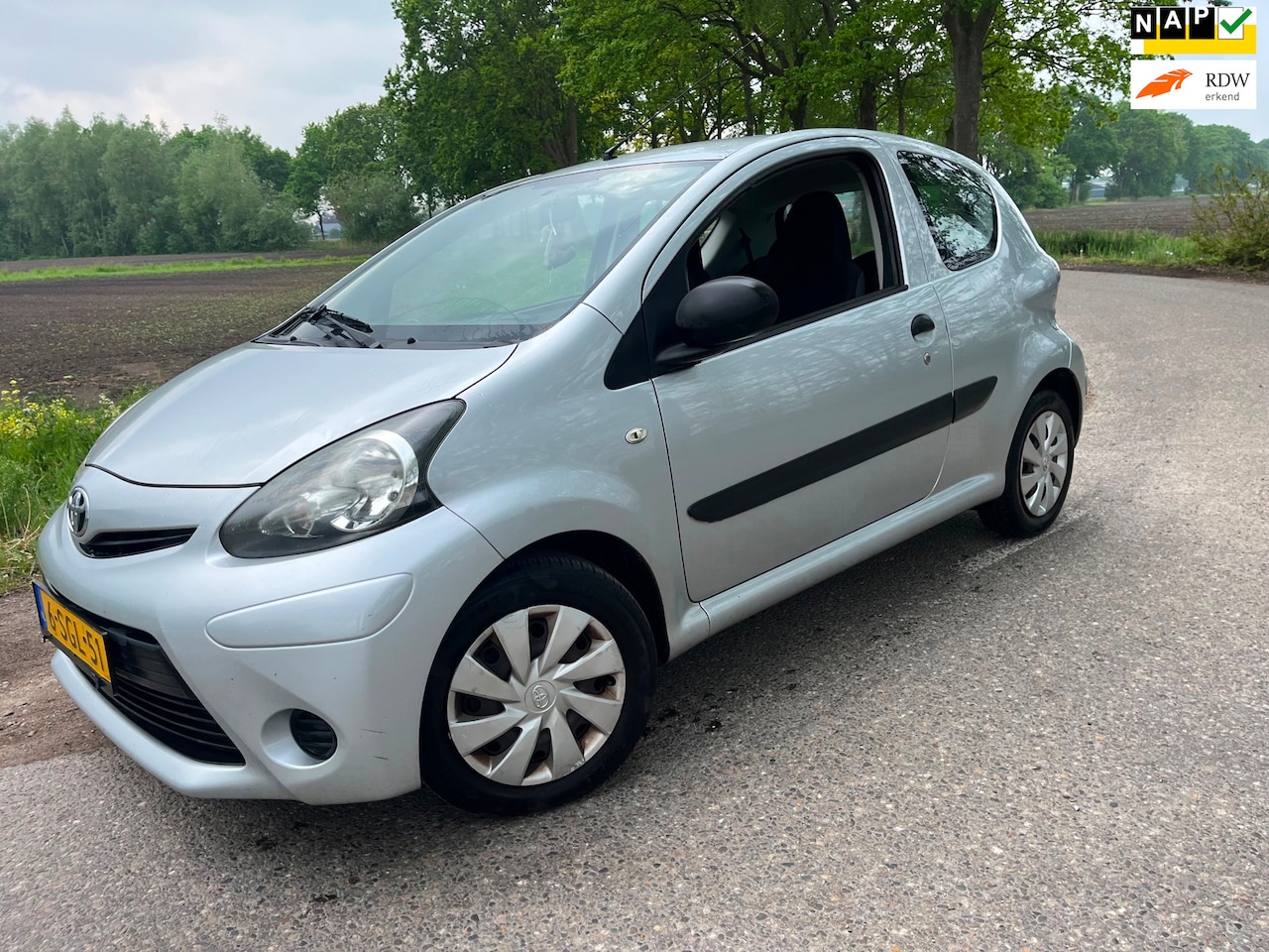 Toyota Aygo - 1.0 VVT-i Access / 2013 - 98.000 nap - AutoWereld.nl