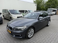 BMW 1-serie - 118i Corporate - Automaat - Clima - Navigatie - Origneel NL - Volledig Onderhouden - NAP