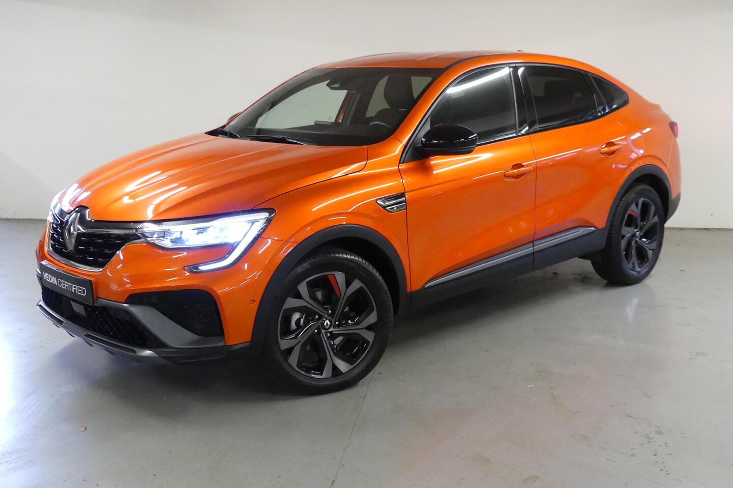 Renault Arkana - E-Tech Hybrid 145 R.S. Line | Automaat | Easy Link Multimedia & Navigatie | LED Pure Visio - AutoWereld.nl