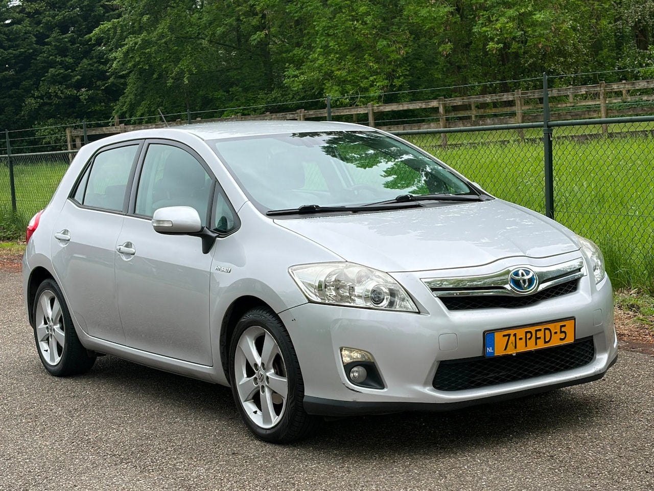 Toyota Auris - 1.8 Full Hybrid Dynamic /Navi/Camera/Airco/ - AutoWereld.nl