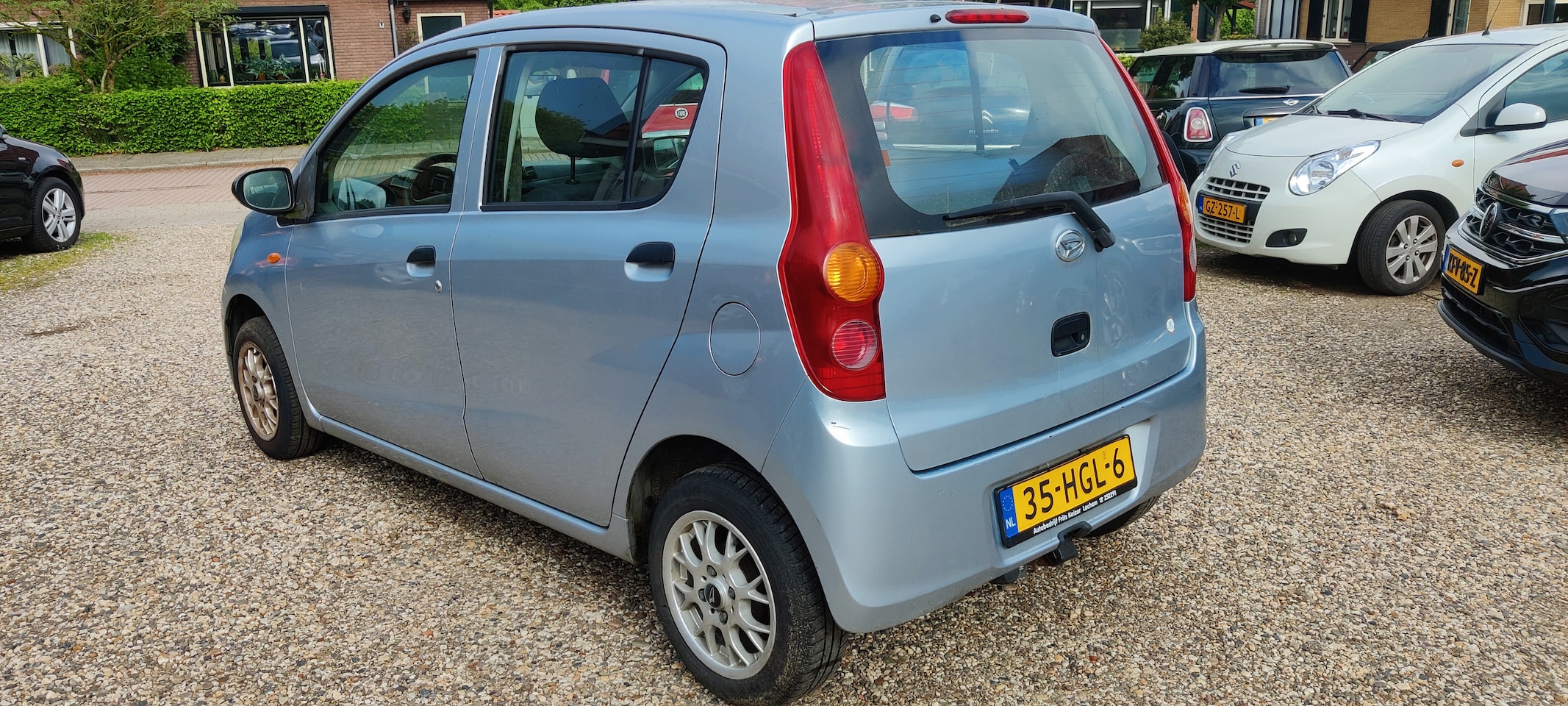 Daihatsu Cuore - 1.0 Trend Afneembare trekhaak, nieuwe APK. Nieuwe achteras, beurt gehad.