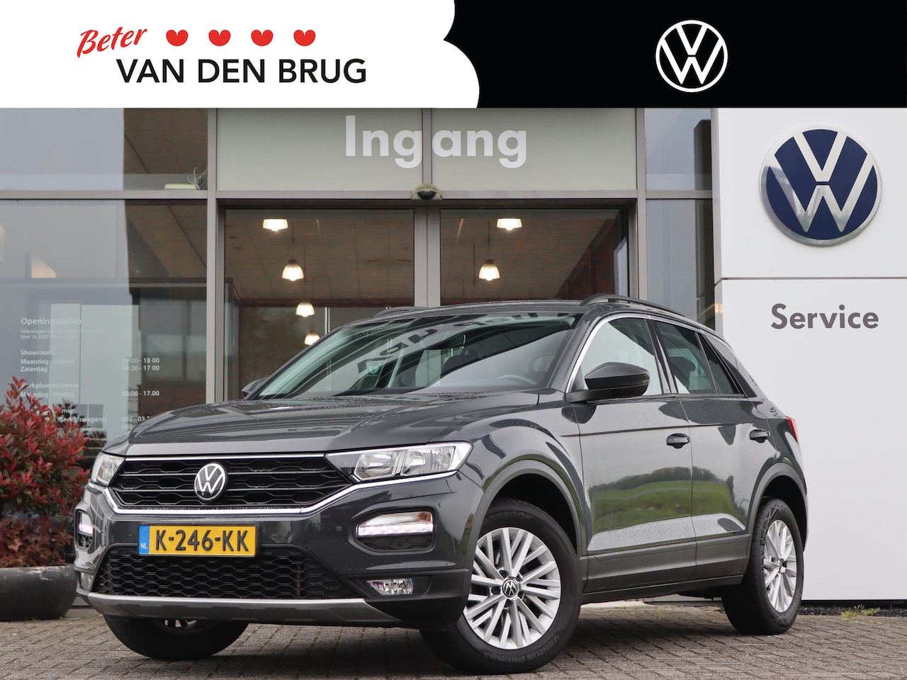 Volkswagen T-Roc - 1.5 TSI 150 pk Style | Trekhaak | Adaptive Cruise control | Navigatie | PDC | App Connect - AutoWereld.nl